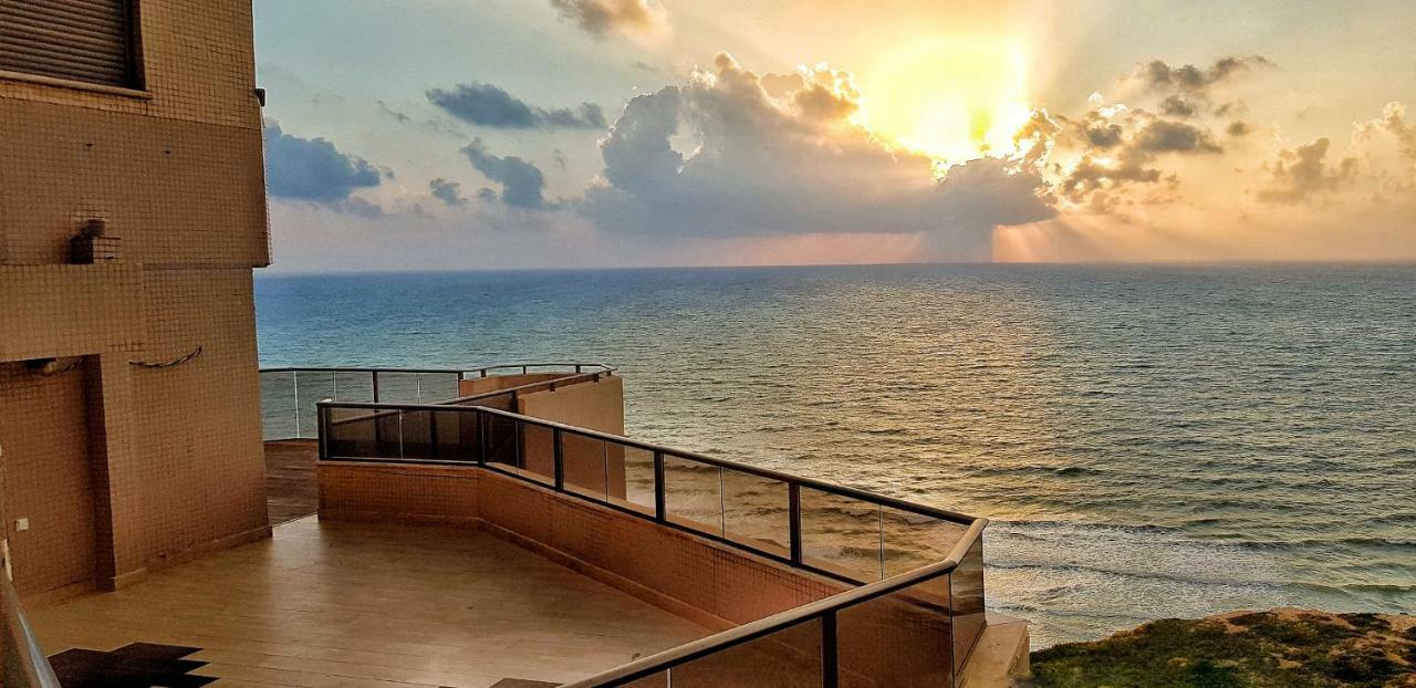 Luxury, Apartments, Netanya, On The Sea Shore Экстерьер фото